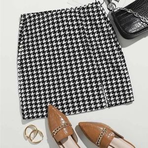 SHEIN Houndstooth Skirt with slit